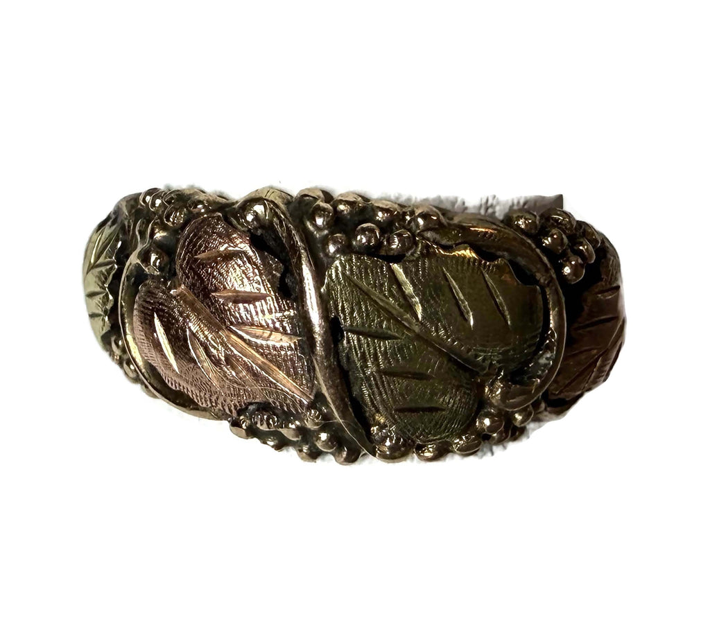 Black Hills 10 K Tri Colored Gold Leaf Ring