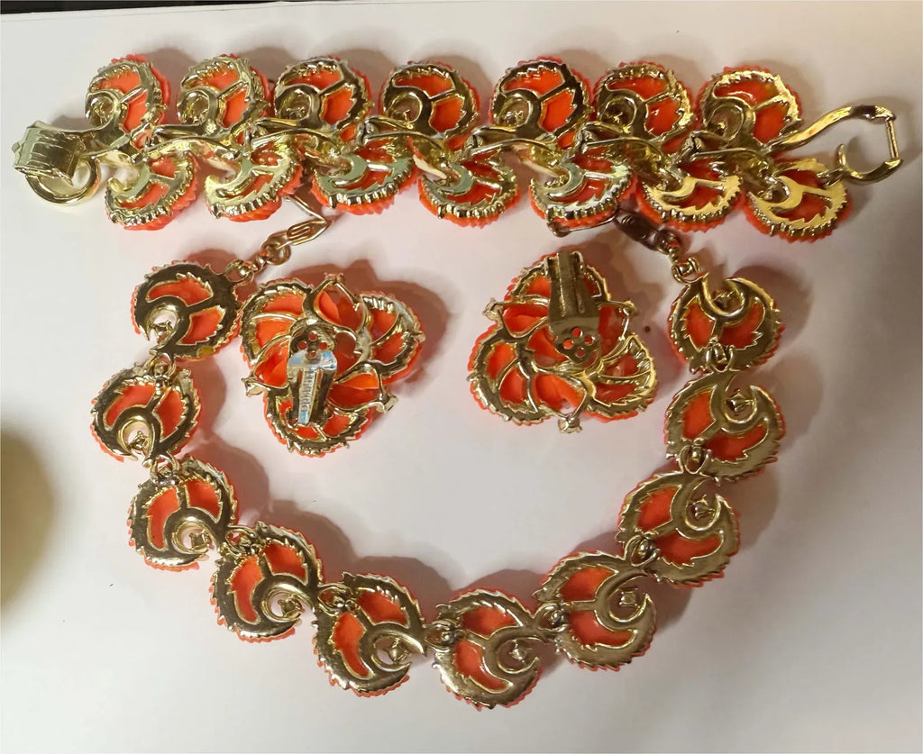 Lisner Orange Feather Thermoset Rhinestone Parure, Necklace, Wide Bracelet and Screw Type Earrings