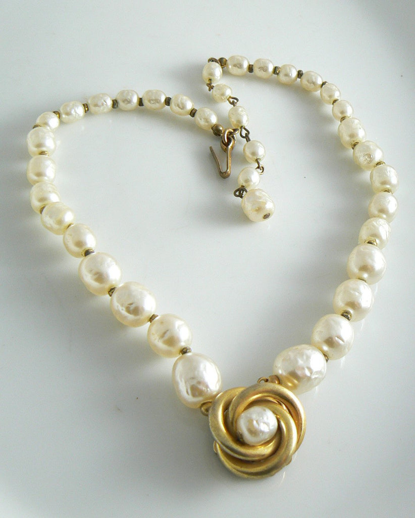 Miriam Haskell Graduating Baroque Pearl Centerpiece Necklace