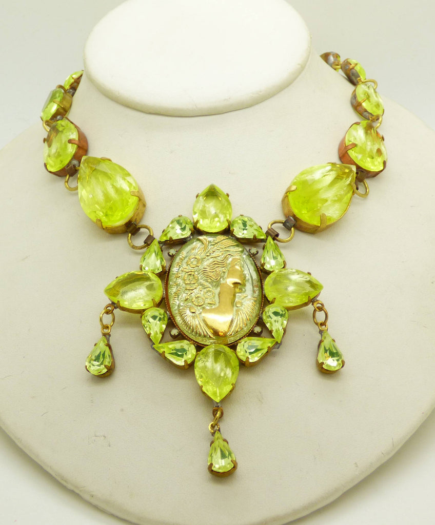 Czech Cameo Glass Vaseline Uranium Statement Necklace, Husar D