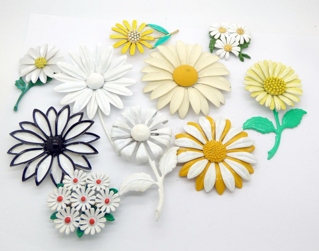 Vintage Enamel Flower Pins, Enamel Daisy Flower Lot