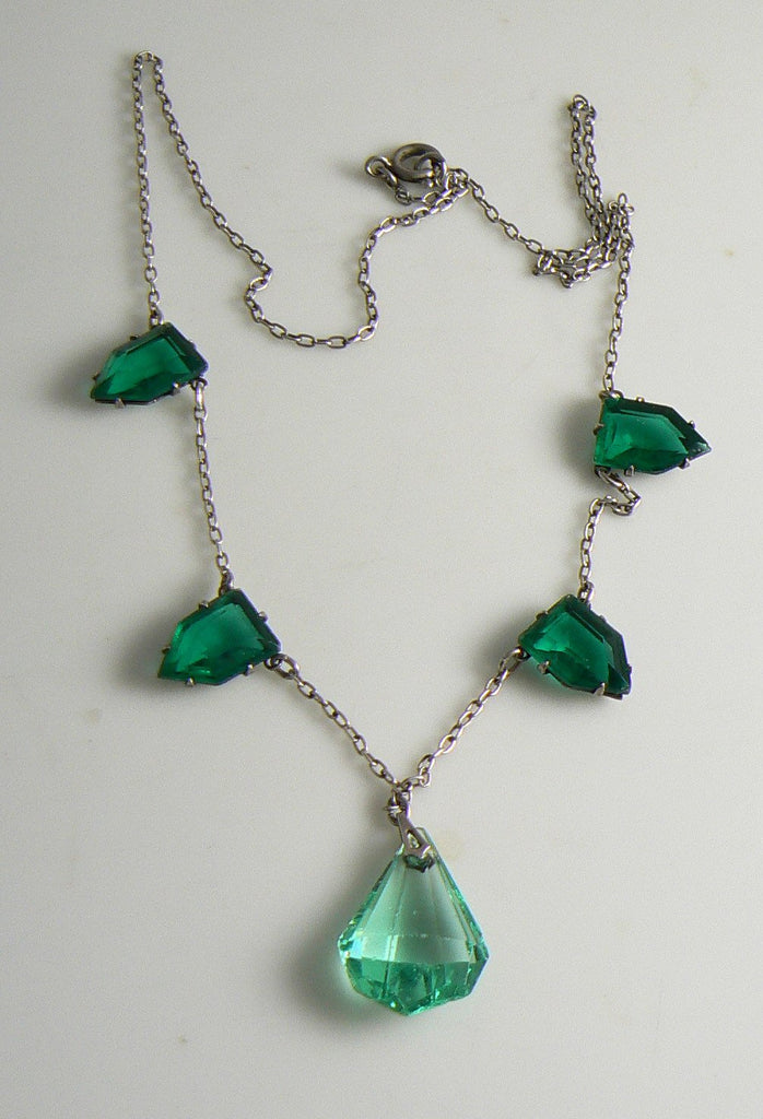 Vintage Sterling Silver Art Deco Emerald Green Glass Necklace