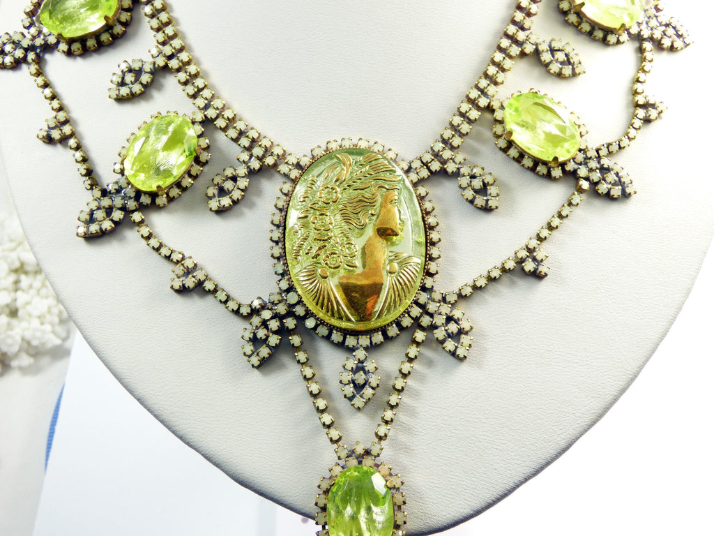Cameo Czech Husar D Vaseline Uranium Glass Statement Necklace