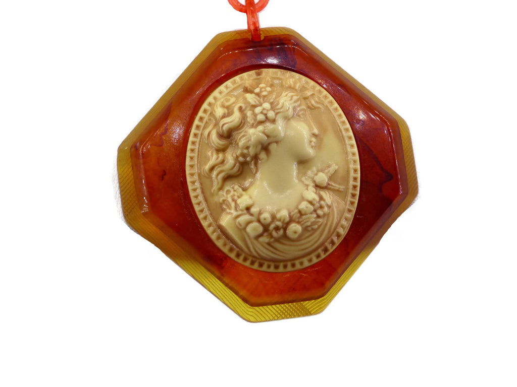 Vintage Art Deco Celluloid Cameo Bakelite Necklace