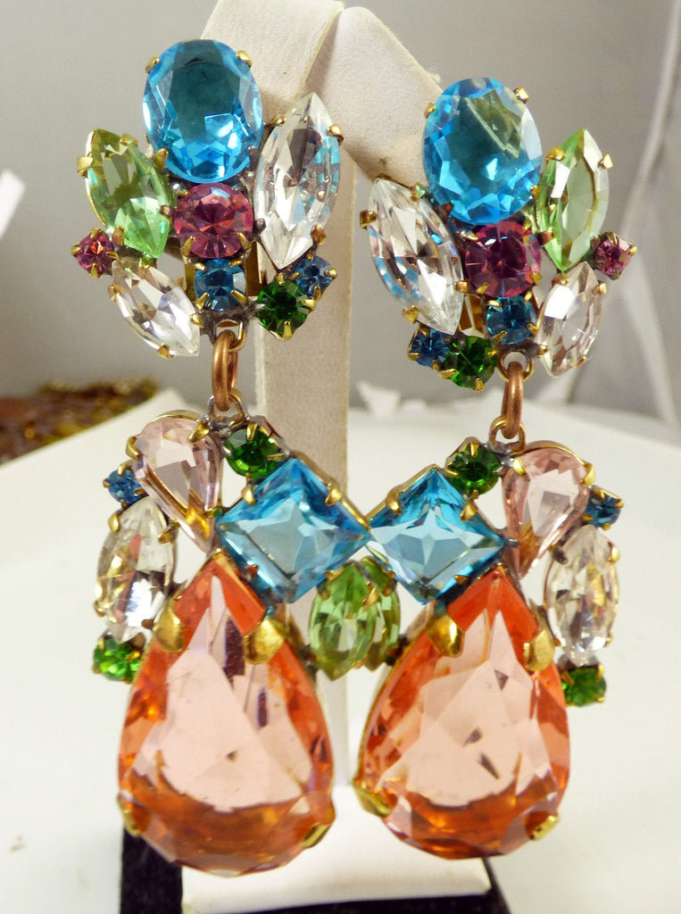 Czech Glass Peach Pastel Dangle Clip Earrings