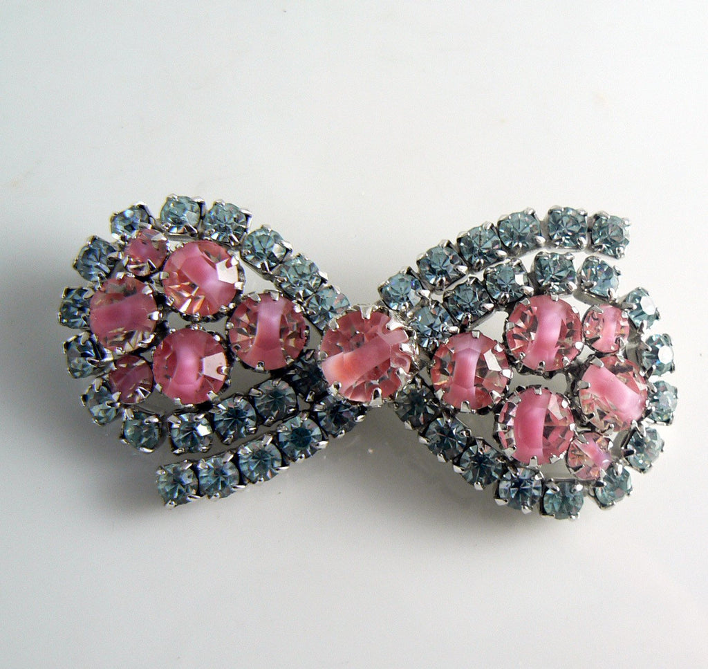 Vendome Alexandrite Pink Givre Rhinestone Bow Brooch
