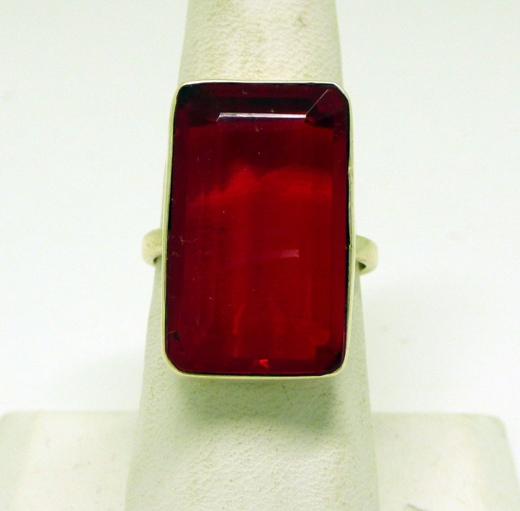 22CT Fire Garnet Sterling Silver Modernist Ring, 925 - Vintage Lane Jewelry