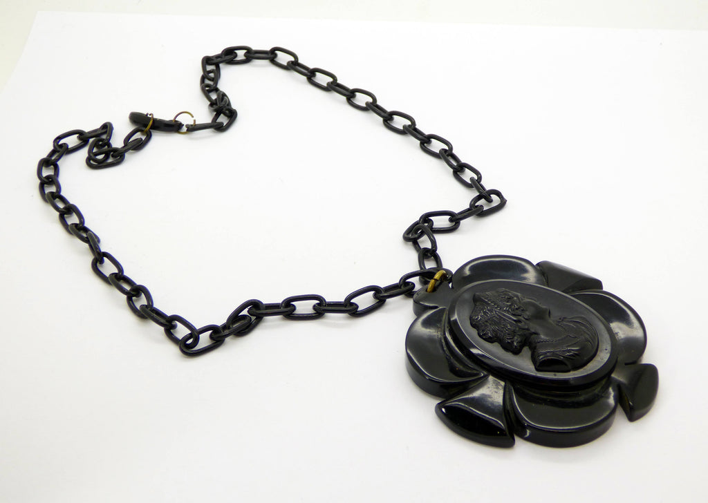 Vintage Art Deco Black Celluloid Cameo Pendant Necklace
