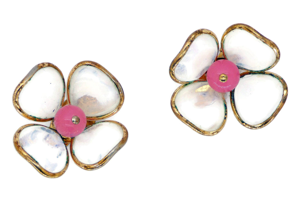 Vintage Crown Trifari Poured Glass Flower Clip Earrings