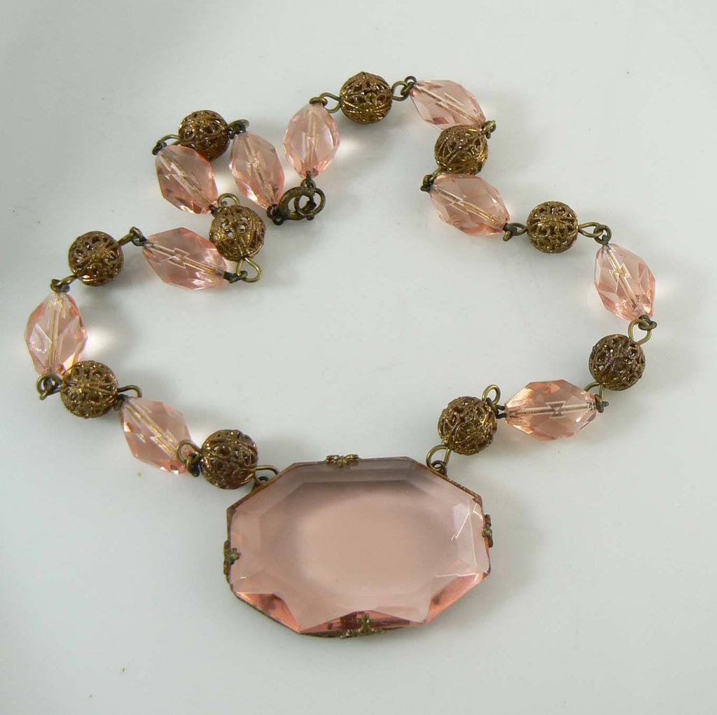 Art Deco Peach Pink Glass Bead Pendant Necklace
