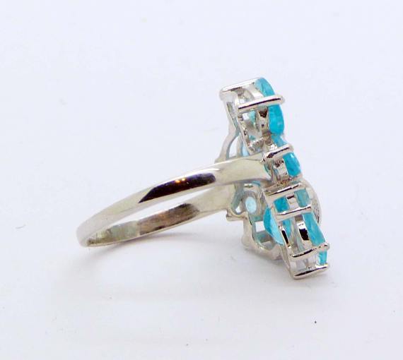 Pear Cut Neon Blue Apatite 14k White Gold over Sterling Silver Ring, Size 7 - Vintage Lane Jewelry