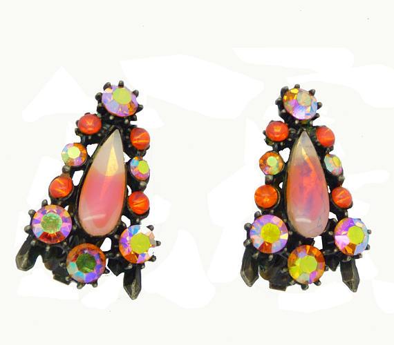 Florenza Peach Givre and Orange Rhinestone Japanned Clip Earrings