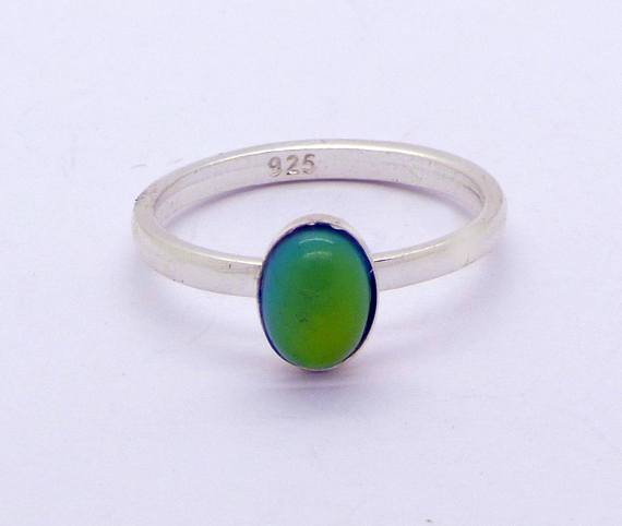 8x6mm Oval Mood Ring Sterling Silver Minimalist, Size 8