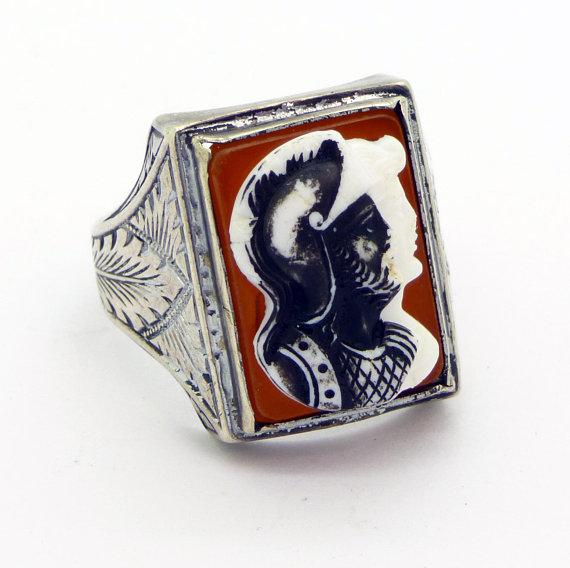 Vintage Art Deco Hard Stone Trojan Soldiers Cameo Sterling Silver Men's Ring