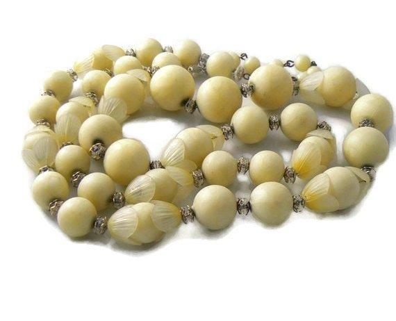Opera Length Vintage Hobe Cream Acrylic Tulip Necklace