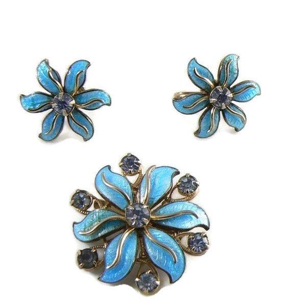 Aqua Blue Guilloche Rhinestone Floral Demi Parure