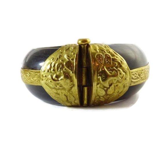 Vintage Bohemian Black Resin Repousse Brass Flower Cuff Bracelet