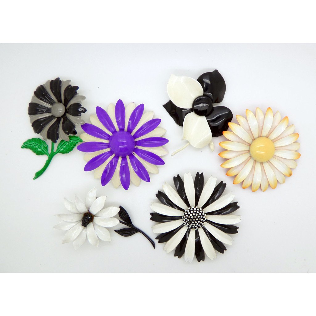 Black and White Enamel Flower Pins, Crown Trifari Daisy Pin
