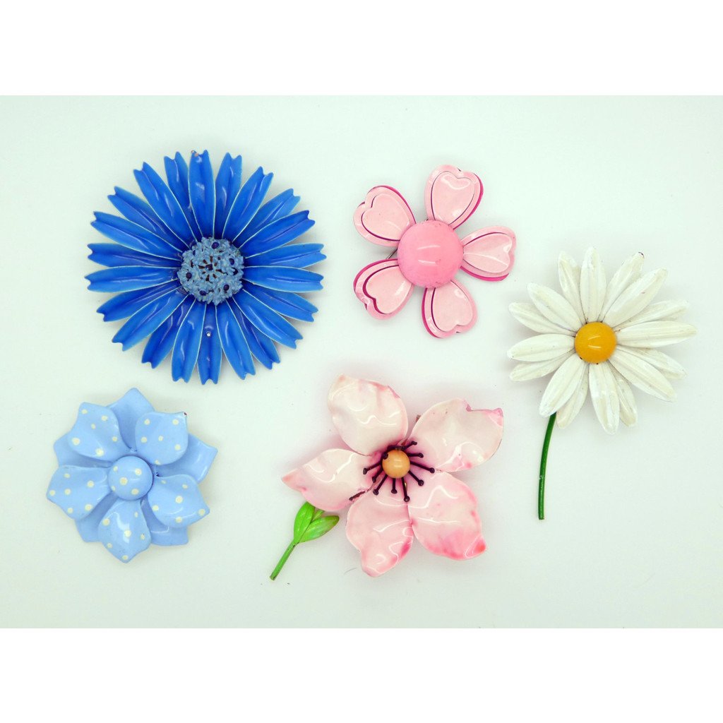 Vintage Enamel Flower Pins, Large Blue Daisy, Blue Polka Dot Flower