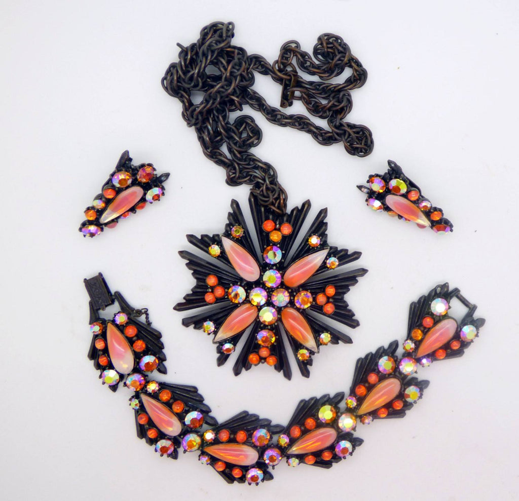 Spectacular Florenza Peach Rhinestone Parure