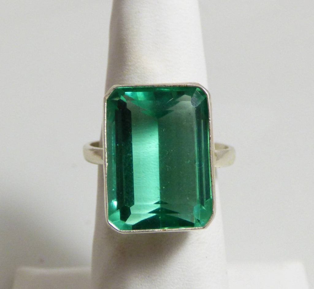 14CT Apatite Modernist Sterling Silver Ring, Size 6