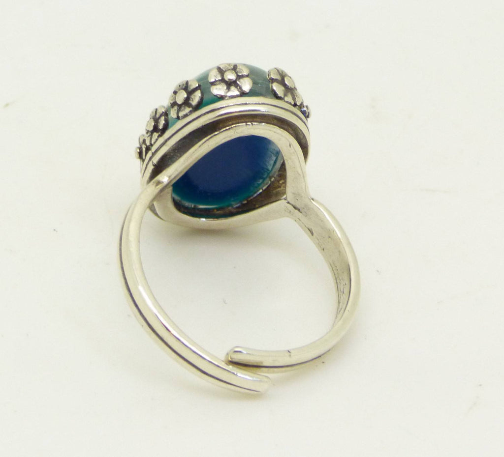 Oval Mood Ring Sterling Silver Filigree Flower Setting, Adjustable - Vintage Lane Jewelry