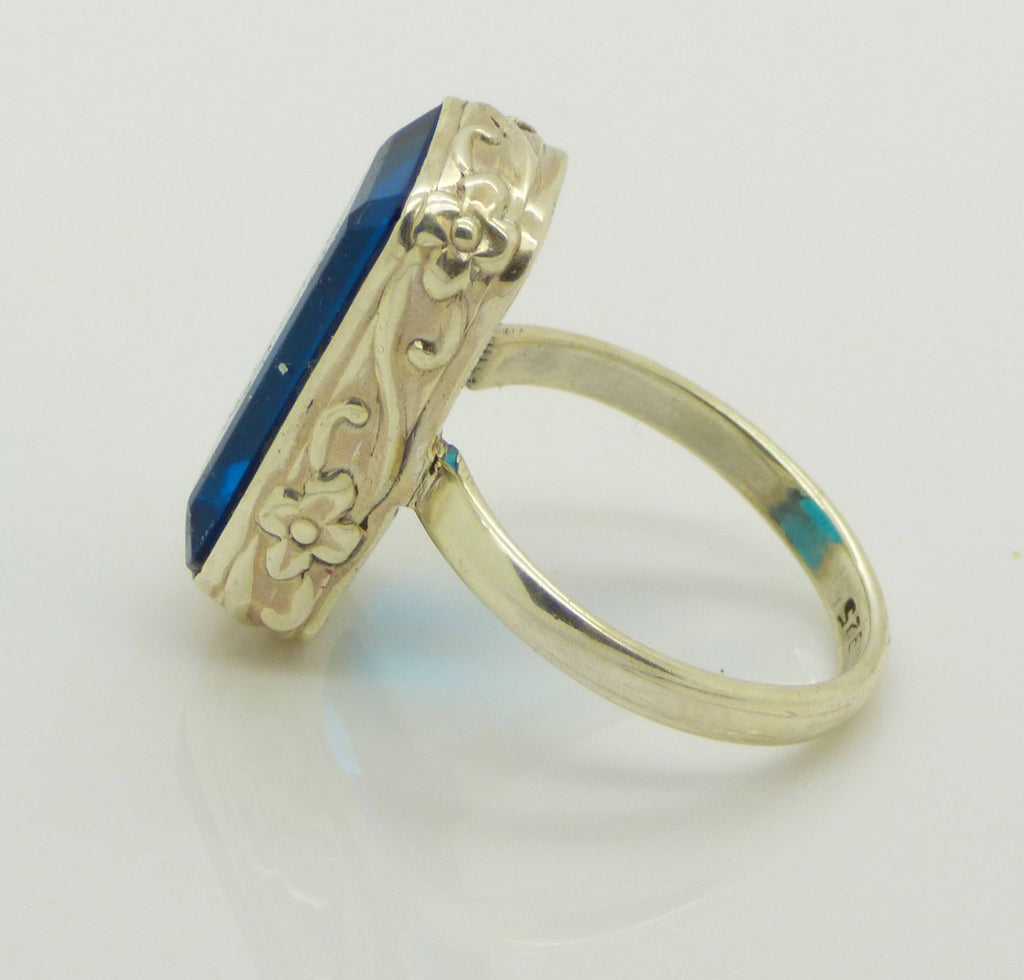 10CT London Blue Topaz Sterling Silver Ring, Size 7.5 - Vintage Lane Jewelry