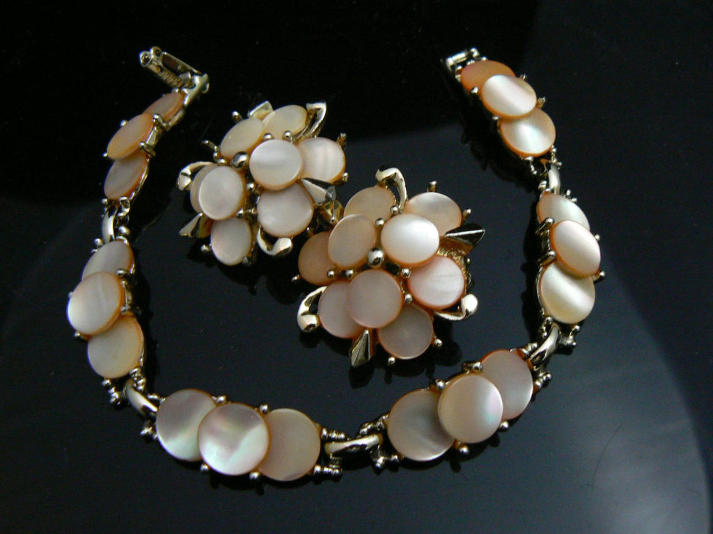 Marhill Mother Of Pearl Bracelet And Earrings Peachy Pink Color - Vintage Lane Jewelry