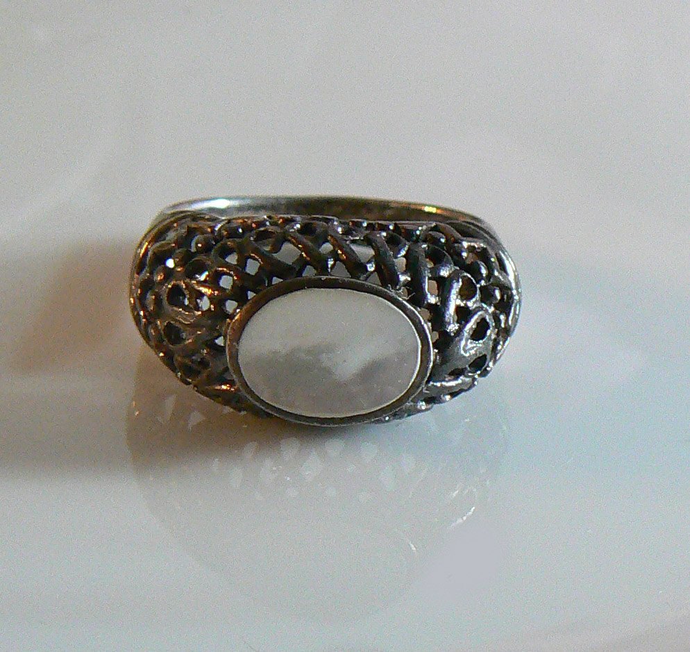 Sterling Silver And Mop Filigree Ring