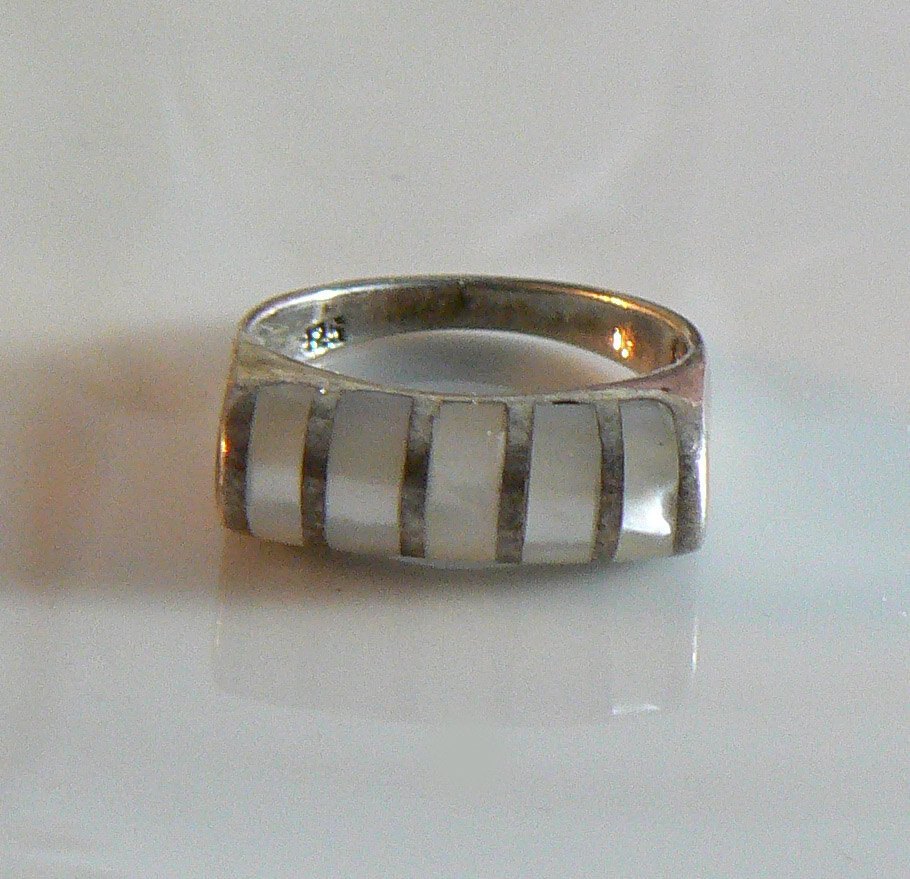 Mexican Sterling Silver And Mop Ring