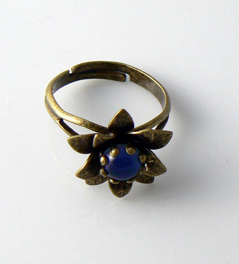 Antique finish flower mood ring - Vintage Lane Jewelry