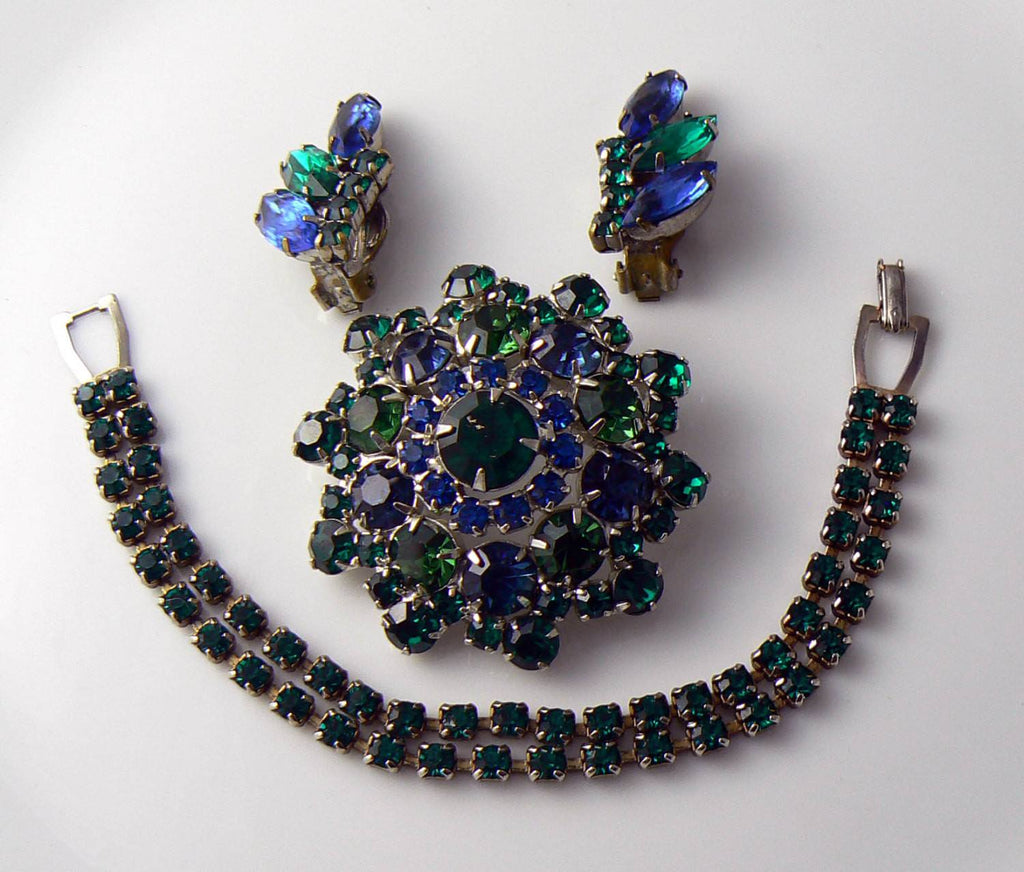 Vintage Emerald Green And Montana Blue Parure