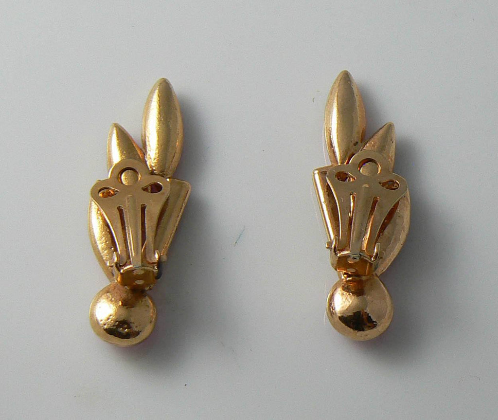 Vintage Pink And Clear Rhinestone Clip On Earrings On Gold Tone Metal - Vintage Lane Jewelry