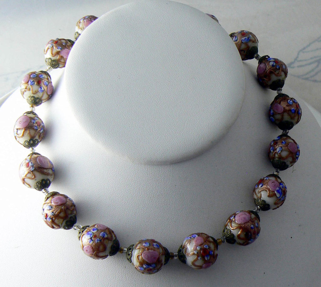 Vintage Venetian Wedding Cake Glass Choker