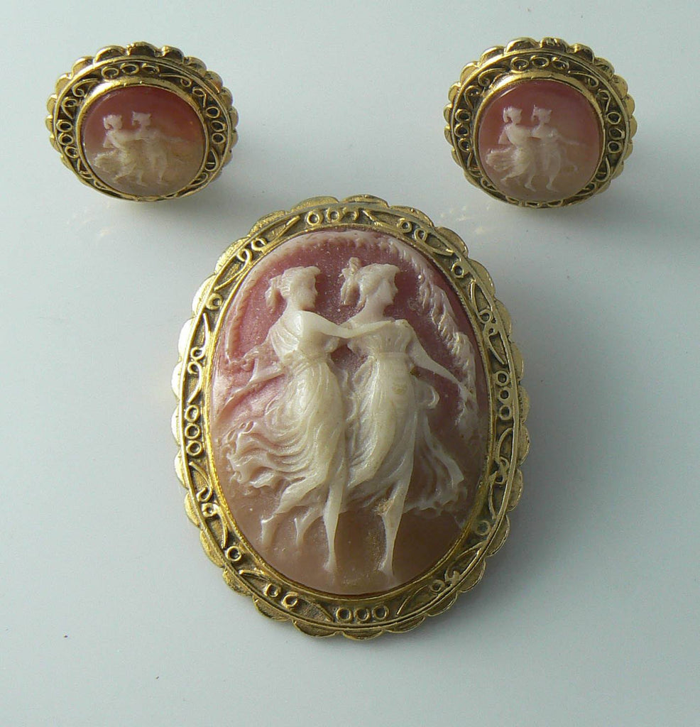 Vintage Cellluloid Cameo Demi Parure