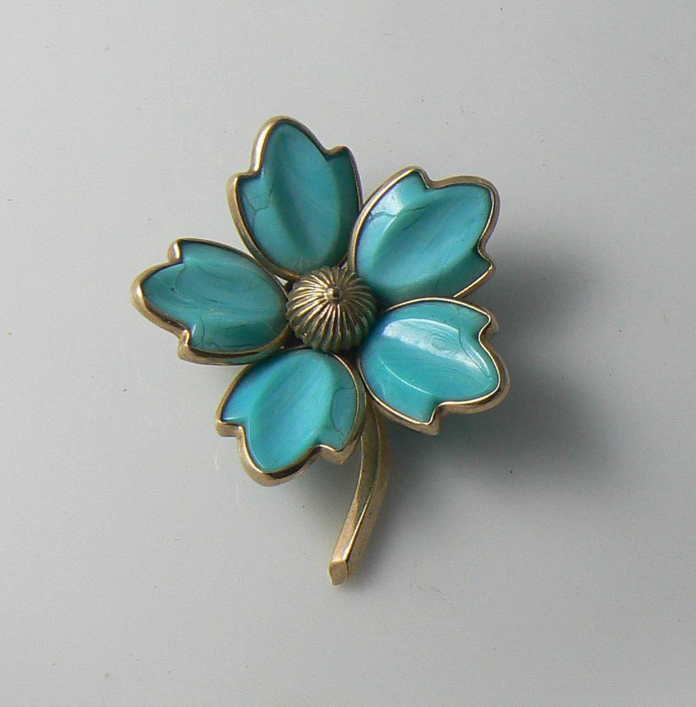 Vintage Crown Trifari Signed Turquoise Molded Dogwood Flower Brooch
