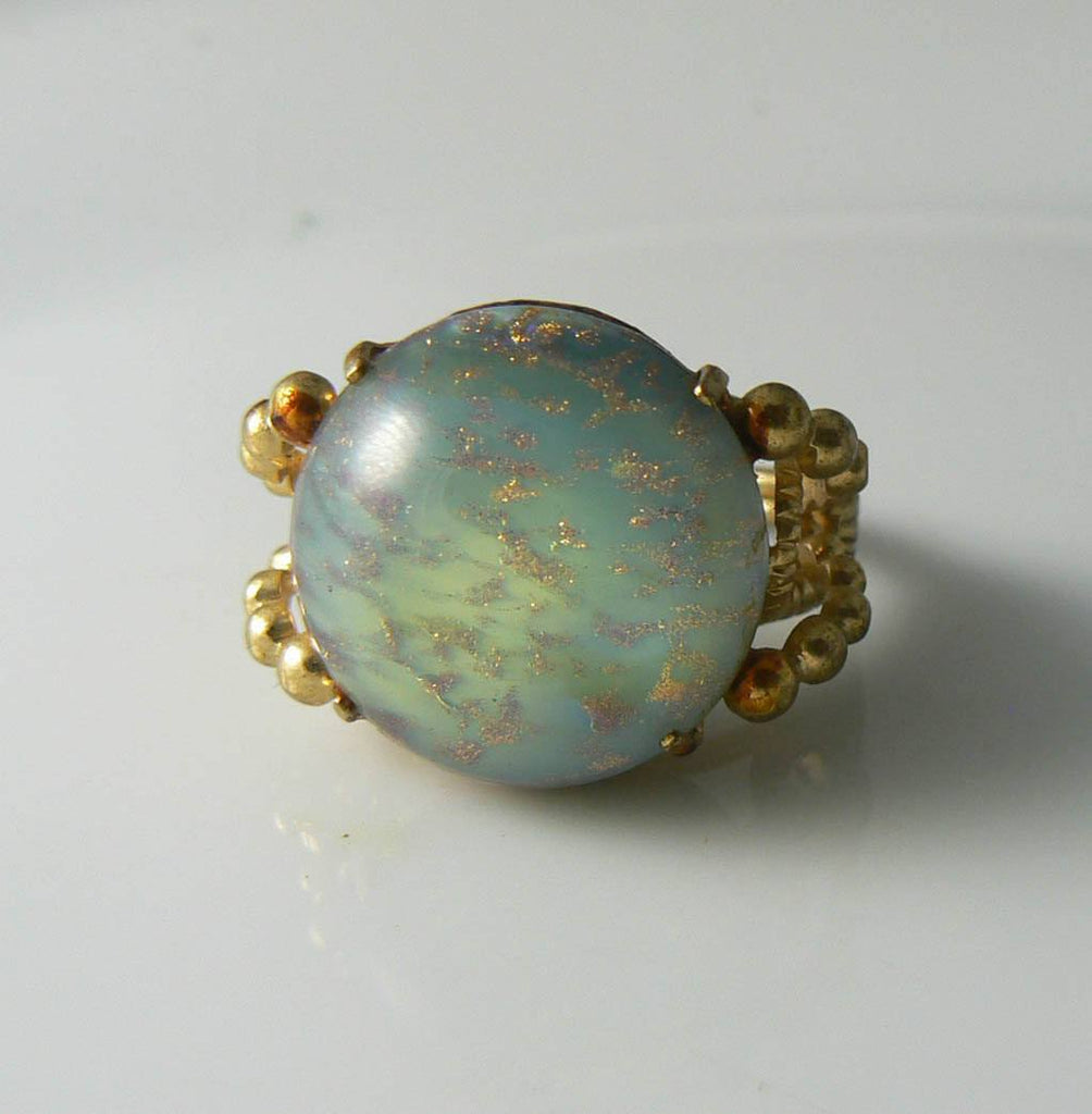 Huge Vintage Green Venetian Glass Cabochon Ring