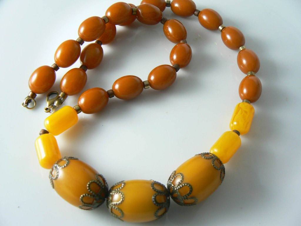 Antique Bakelite Necklace