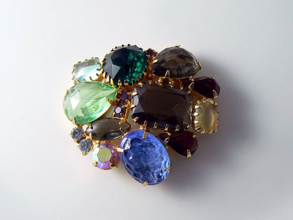Vintage Juliana Fruit Salad Rhinestone And Art Glass Brooch
