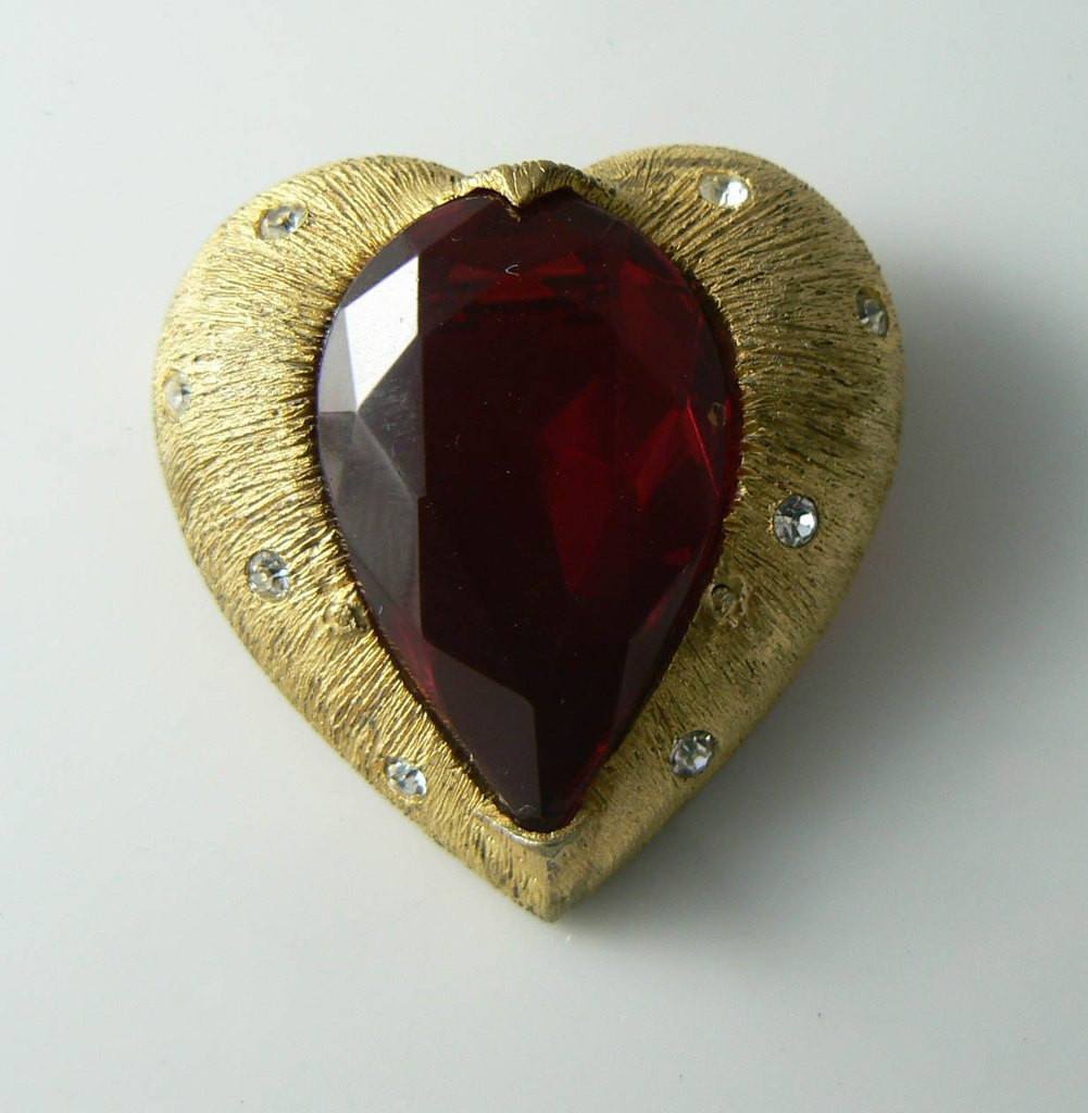 Hattie Carnegie Red Rhinestone Heart Shaped Brooch