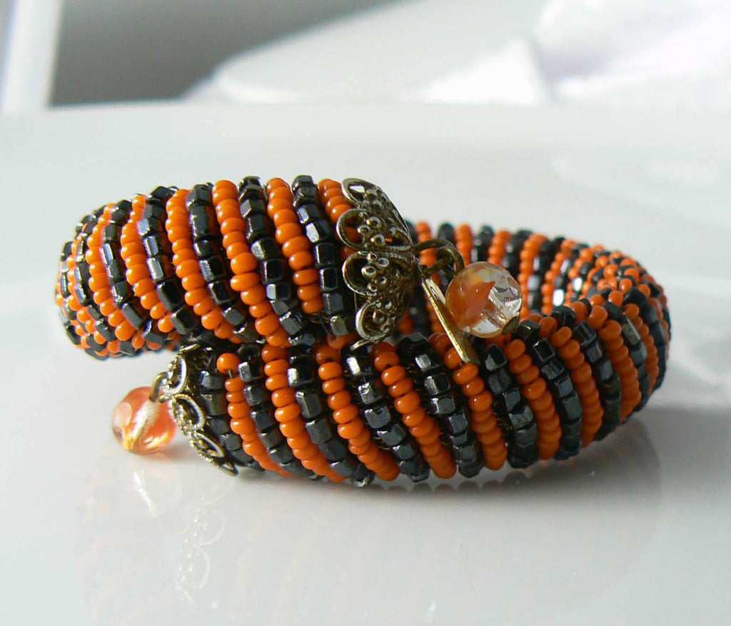 Hattie Carnegie Beaded Black And Orange Bracelet