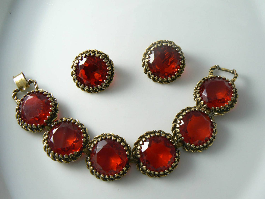 Stunning Ruby Red Glass Rhinestone Vintage Bracelet Earring Set