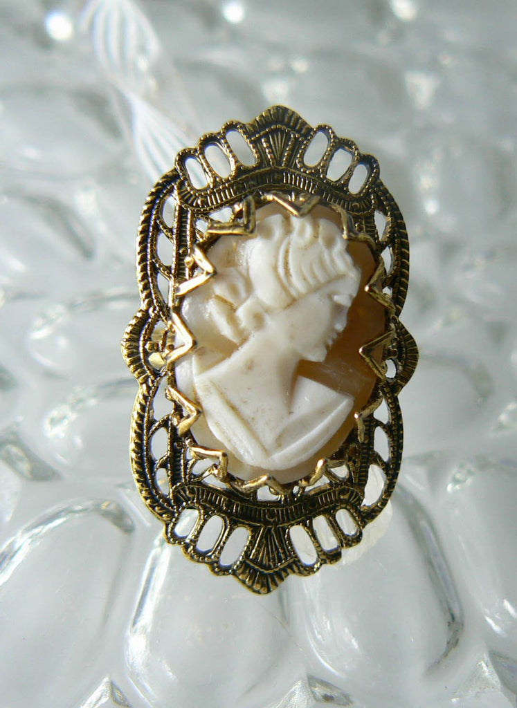 Vintage Carved Shell Italian Filigree Ring