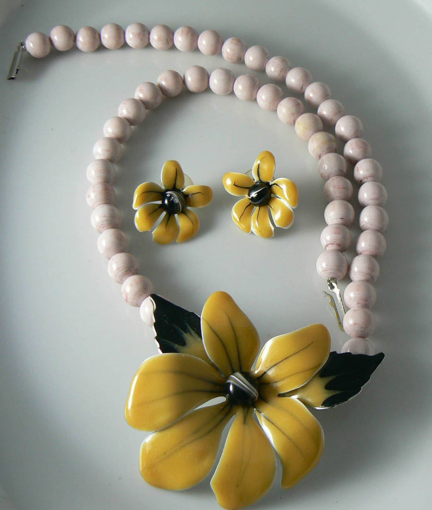 Vintage Enamel Flower Pendant Bead Necklace And Earrings