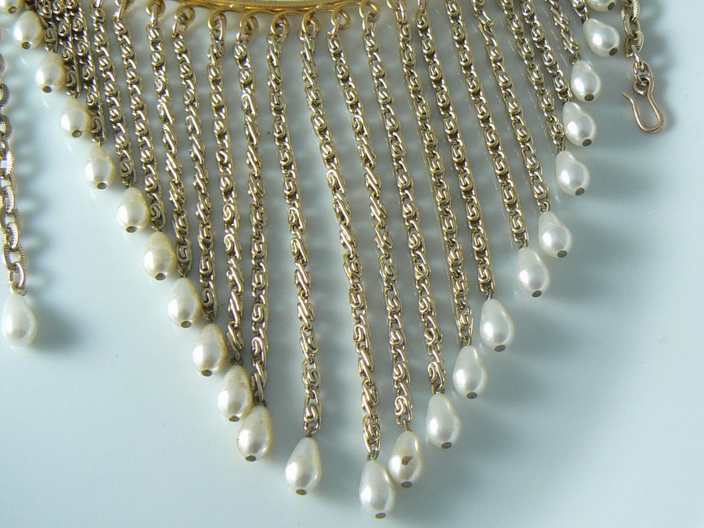 Vintage Dangling Faux Pearl Bib Necklace - Vintage Lane Jewelry
