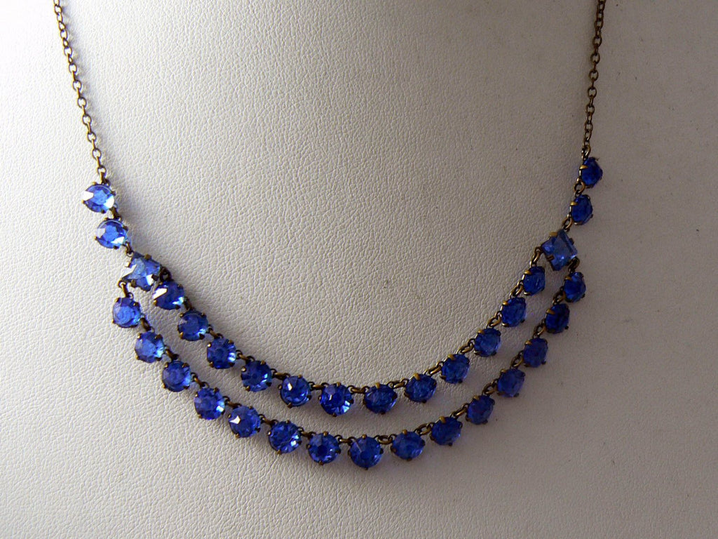 Beautiful Vintage Art Deco Blue Crystal Garland Necklace