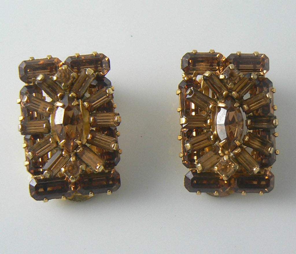Vintage Weiss Brown Rhinestone Clip Earrings