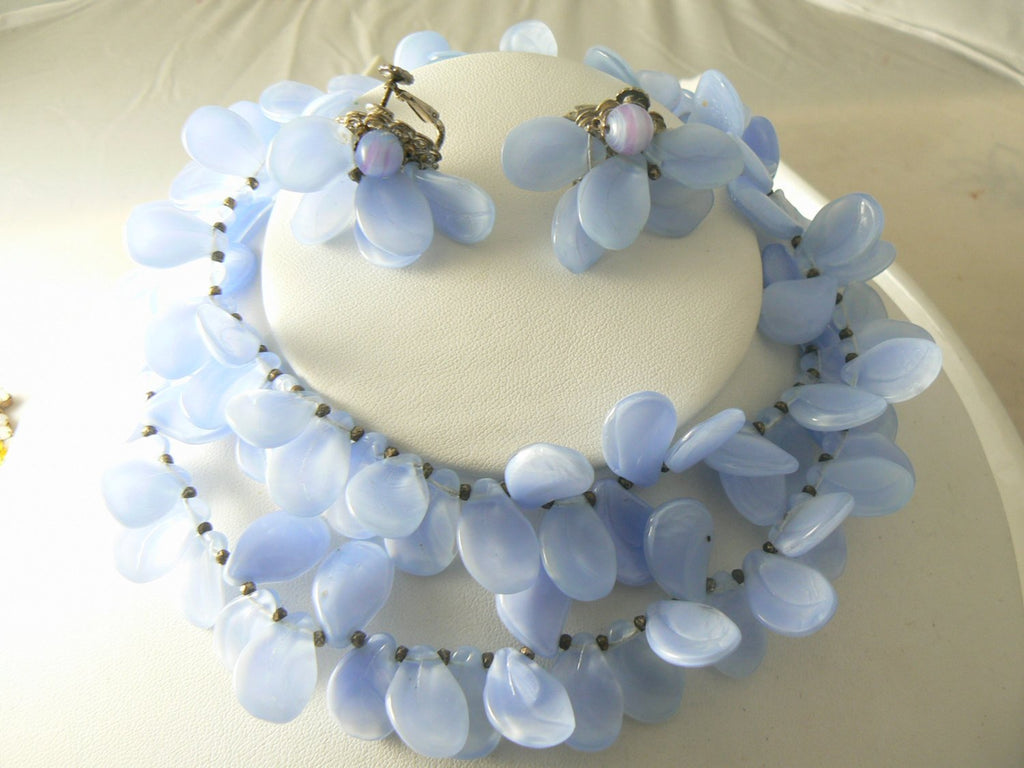 Stunning Miriam Haskell Lavender Blue Glass Necklace And Earring Set