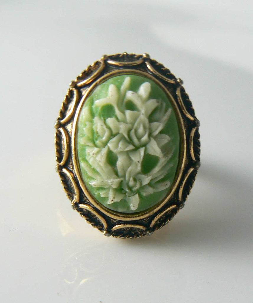 Vanda Floral Lily Cameo Locket Poison Ring