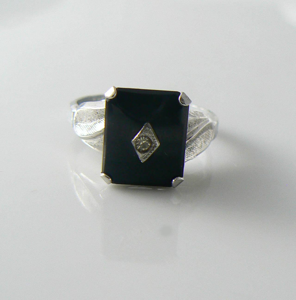 Vintage Art Deco Sterling Onyx And Diamond Ring